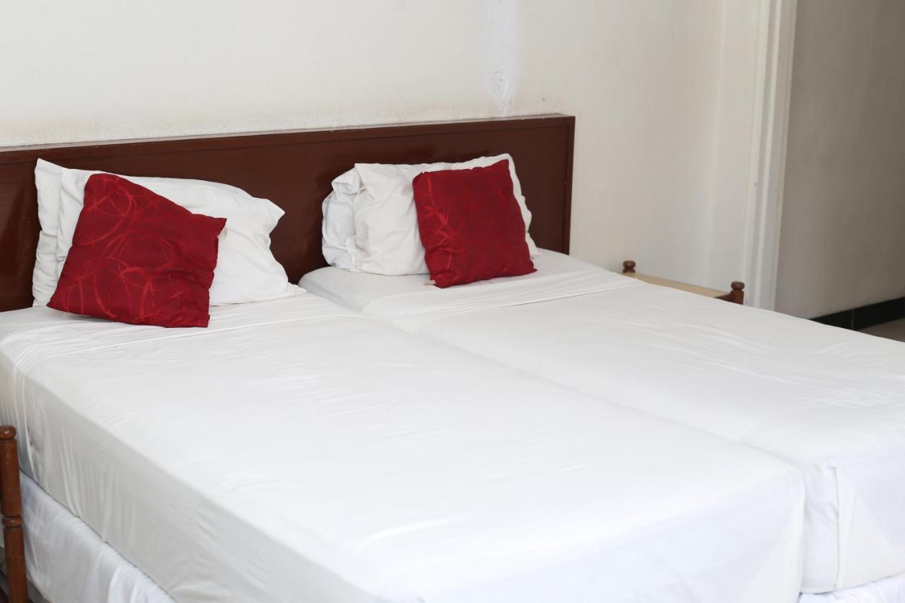 Mawuya Lodge Victoria Falls Esterno foto